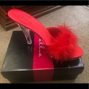 Ellie brand Maribou slipper